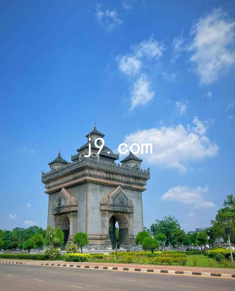 j9.com