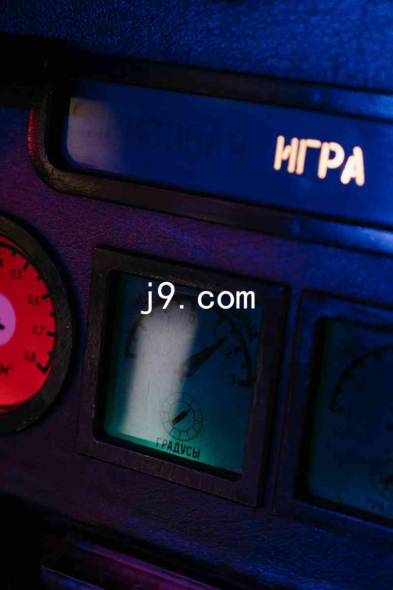 j9.com